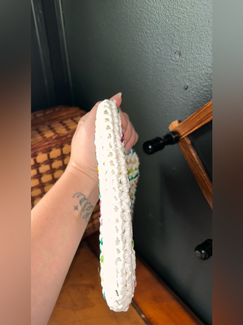 White Crochet Kisslock Mini Bag with Multicolor Bead Accents and Gold Chain - Picture 9 of 15